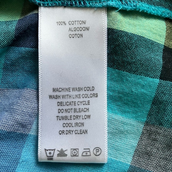 Cute checkered button down with front ruffle in blue, green, and black - Picture 4 of 4